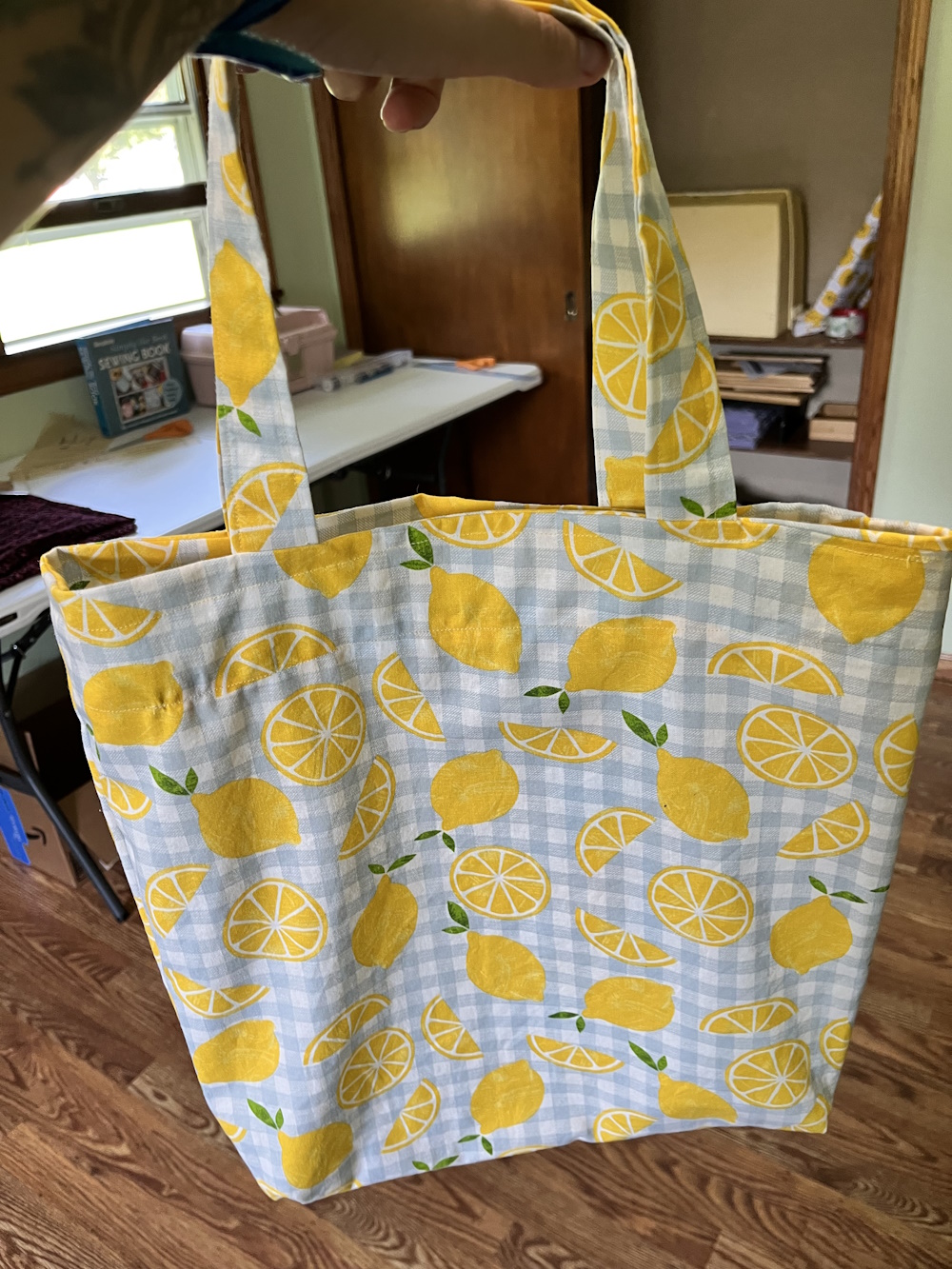 A tote bag i made with lemon print fabric